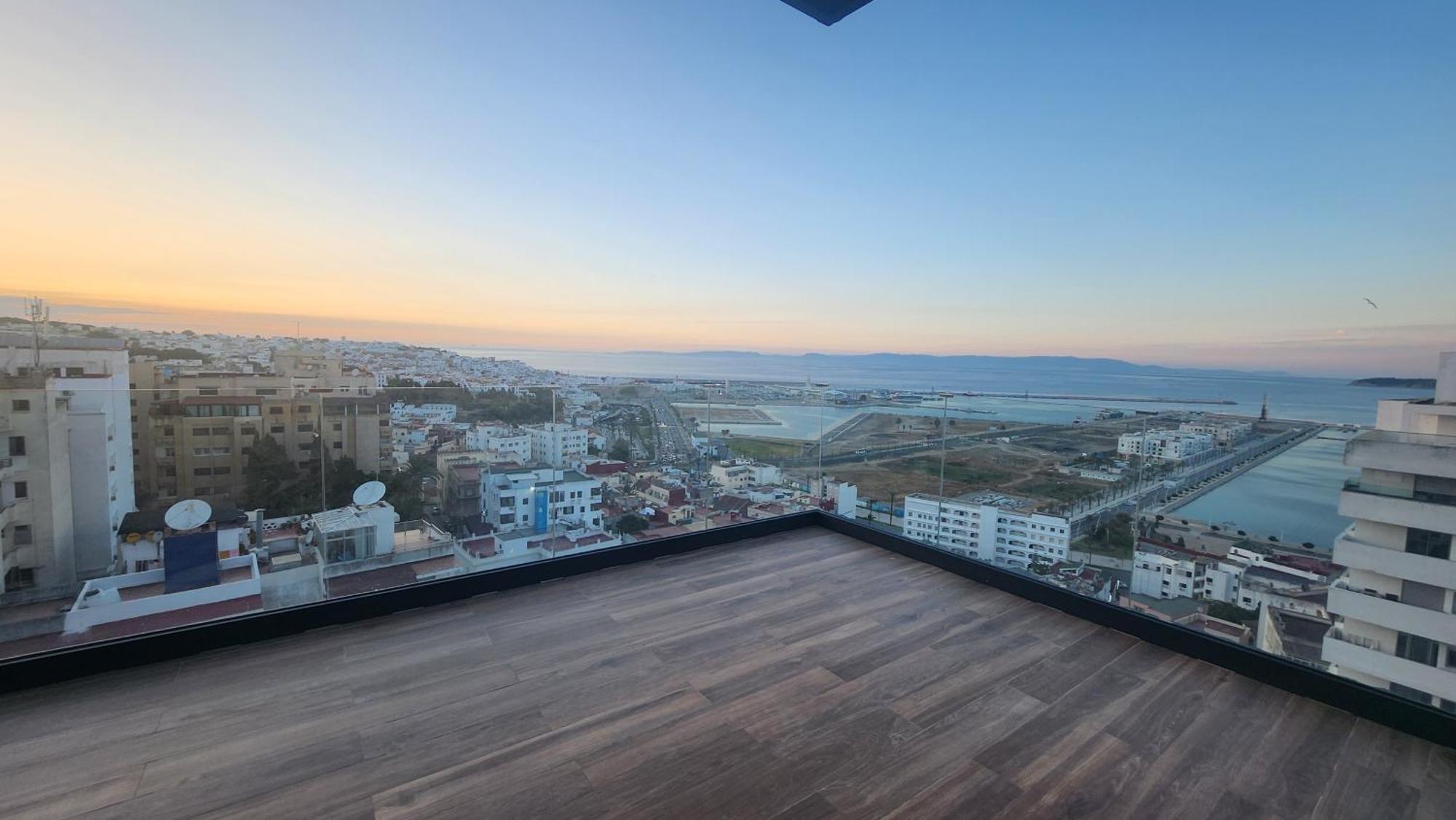 Magnifique Penthouse 160M2 Terrasse 90M2 Vue Mer Танжер Экстерьер фото